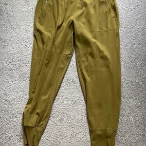 Athleta Venice Olive Jogger Pants Size L